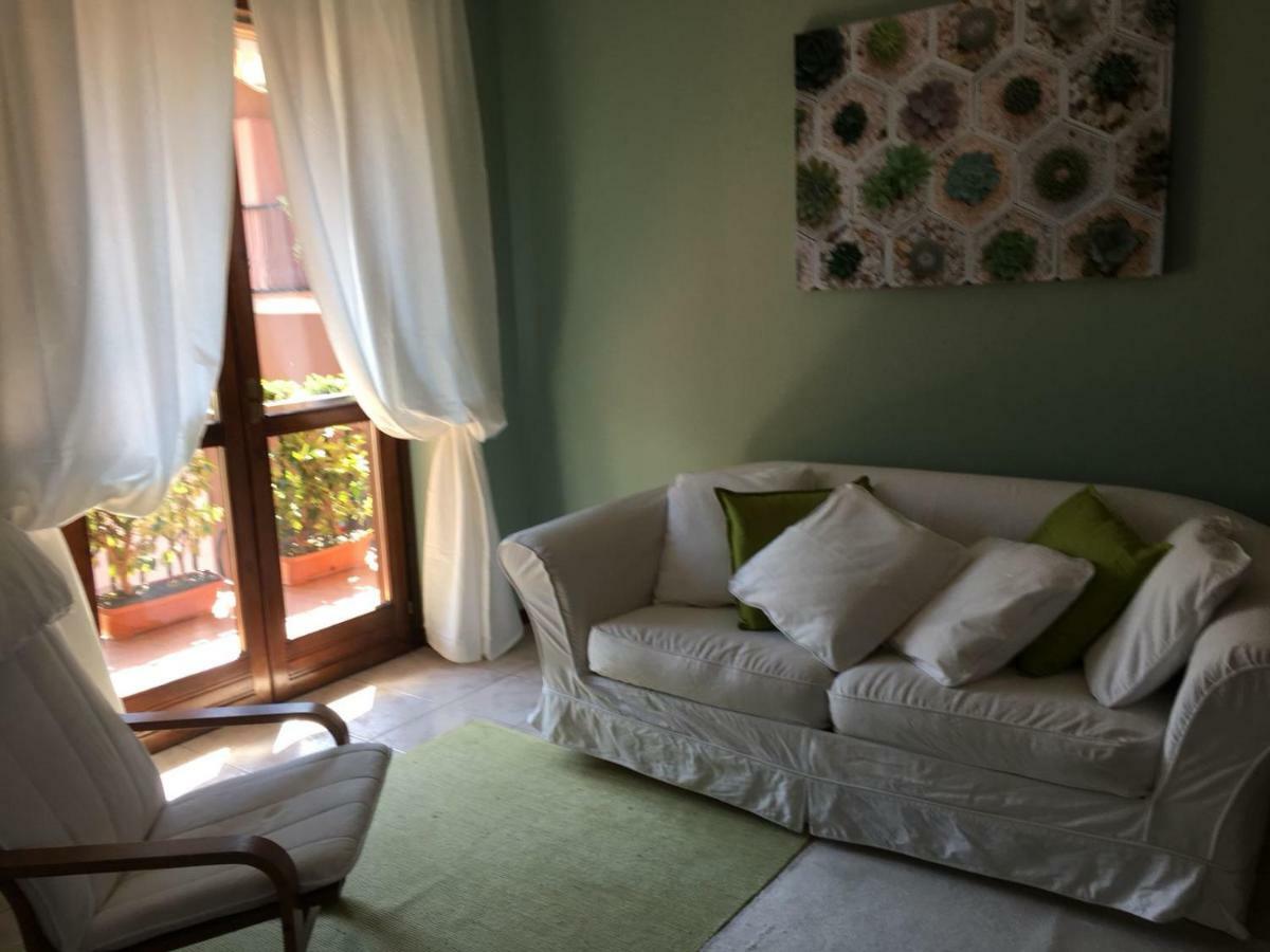 InDesenzano Apartment Desenzano del Garda Exterior foto